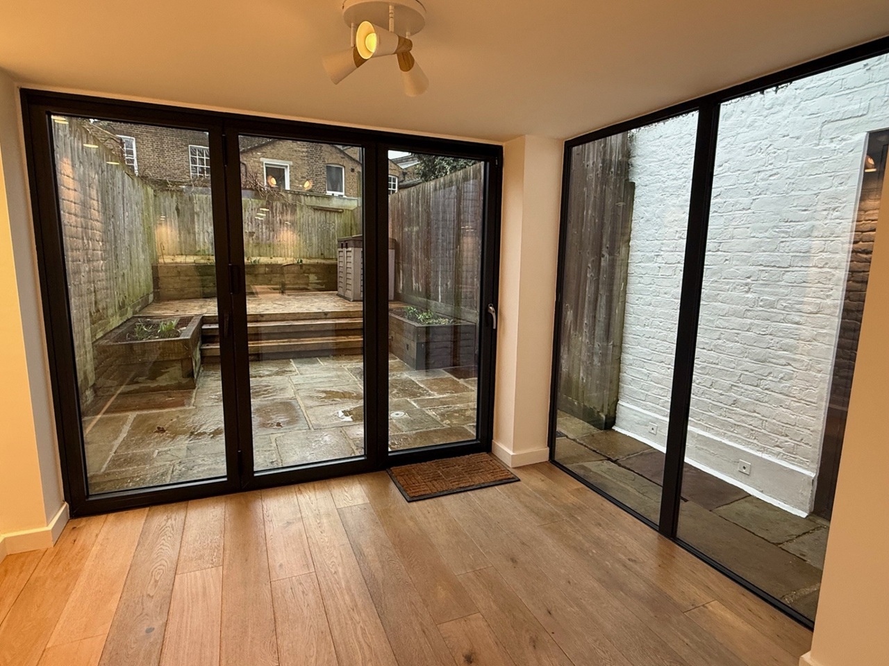 Additional image 7 of 3 Bed Flat, Islington, N1, N1 7GU