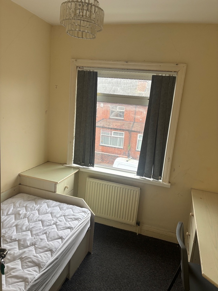 Additional image 14 of Room in a Shared House, Mayville Avenue, LS6, N1 7GU