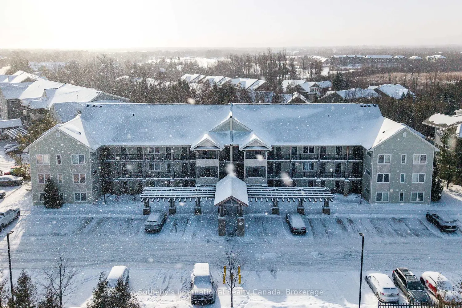 Additional image 17 of 6 Brandy Lane 302