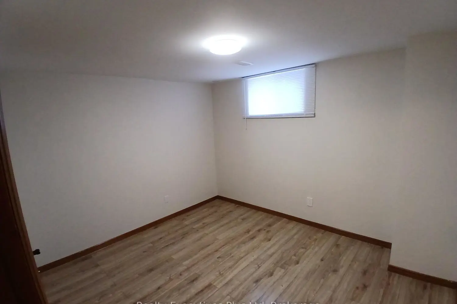 Additional image 3 of 52 Alma Street