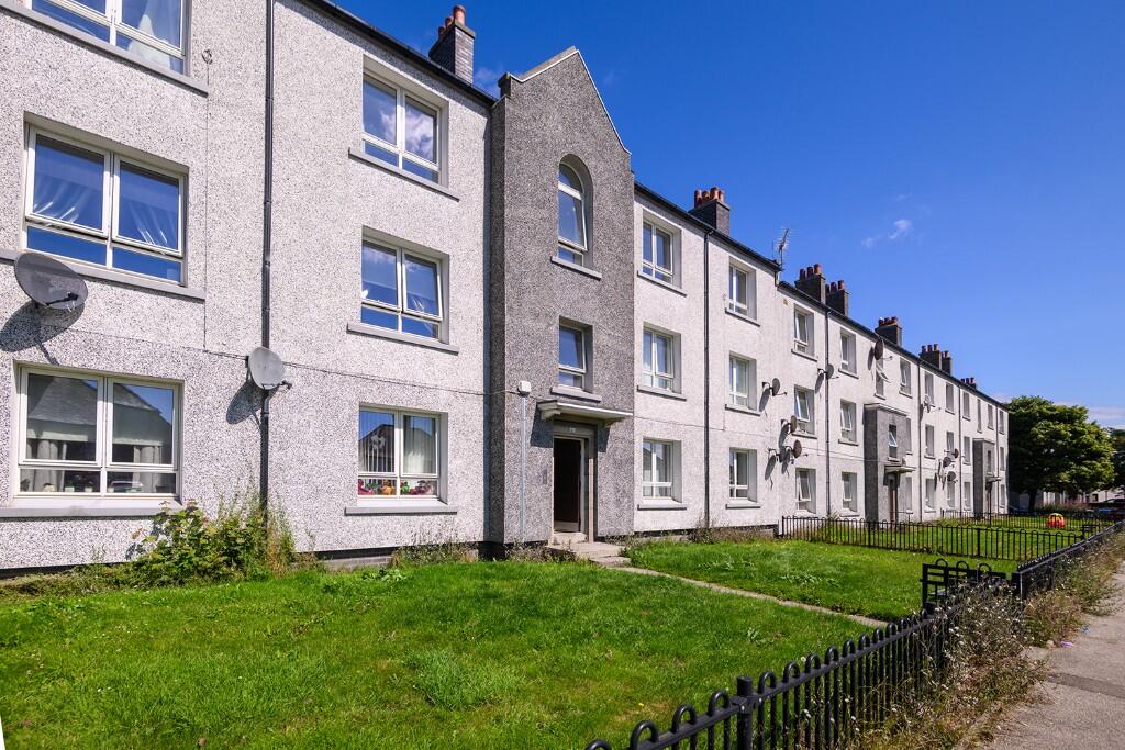 Tullos Place, Aberdeen, Aberdeenshire, AB11