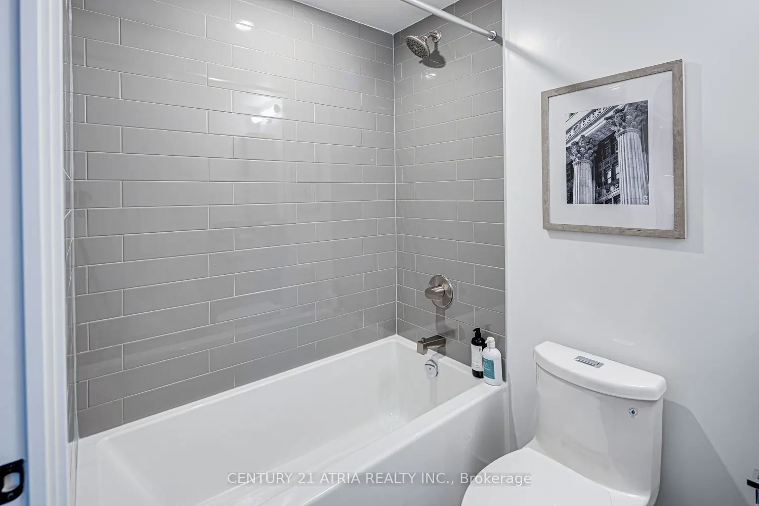Additional image 13 of 319 Jarvis Street 5011