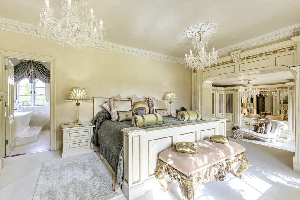 Additional image 21 of 8 bed country house for saleBrighton Road, Horsham RH13