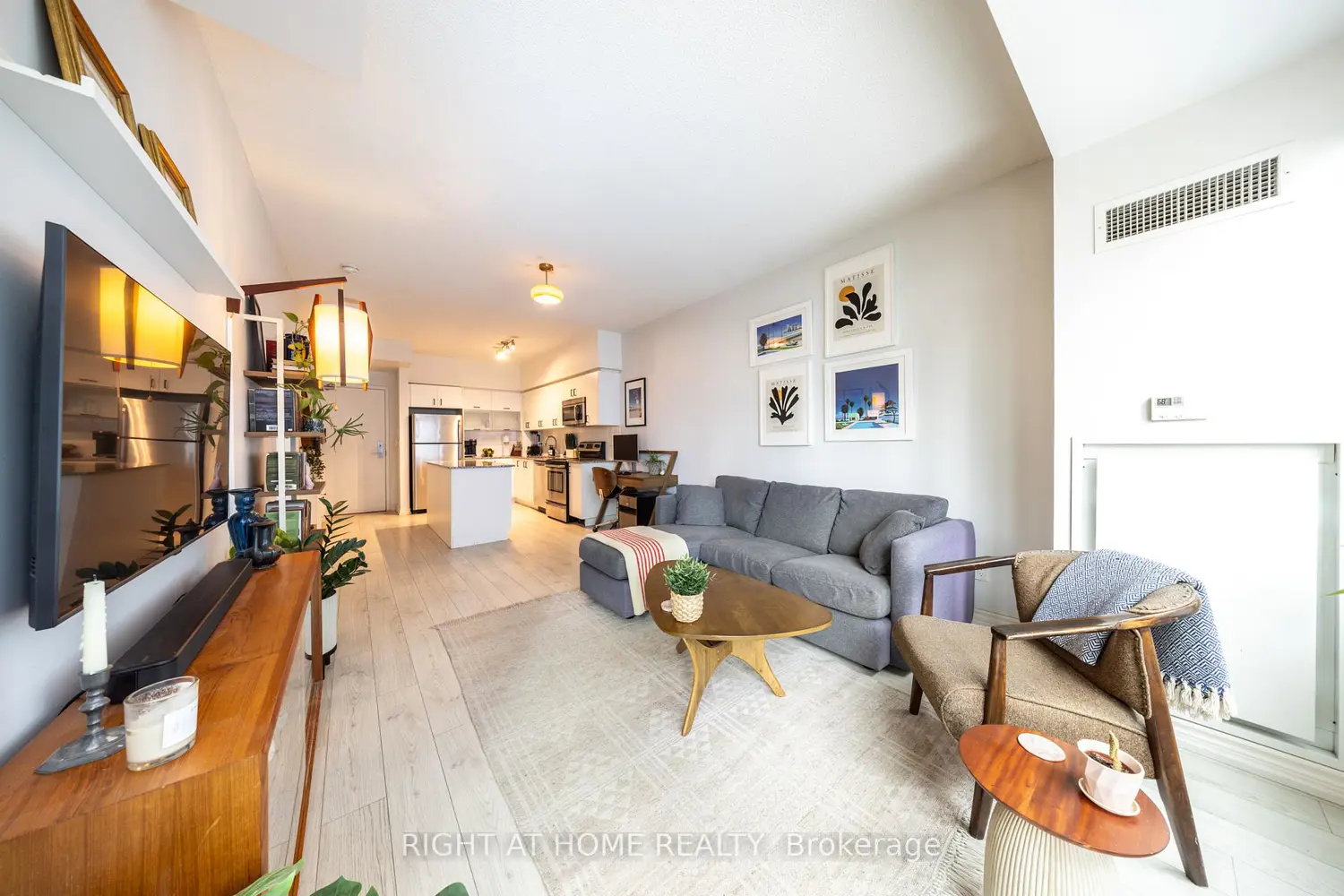 Additional image 5 of 55 East Liberty Street 615