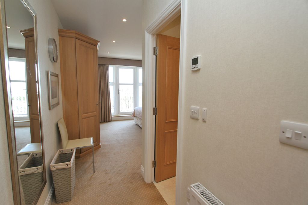 Additional image 20 of 3 bed flat for saleDarley Road, Eastbourne BN20