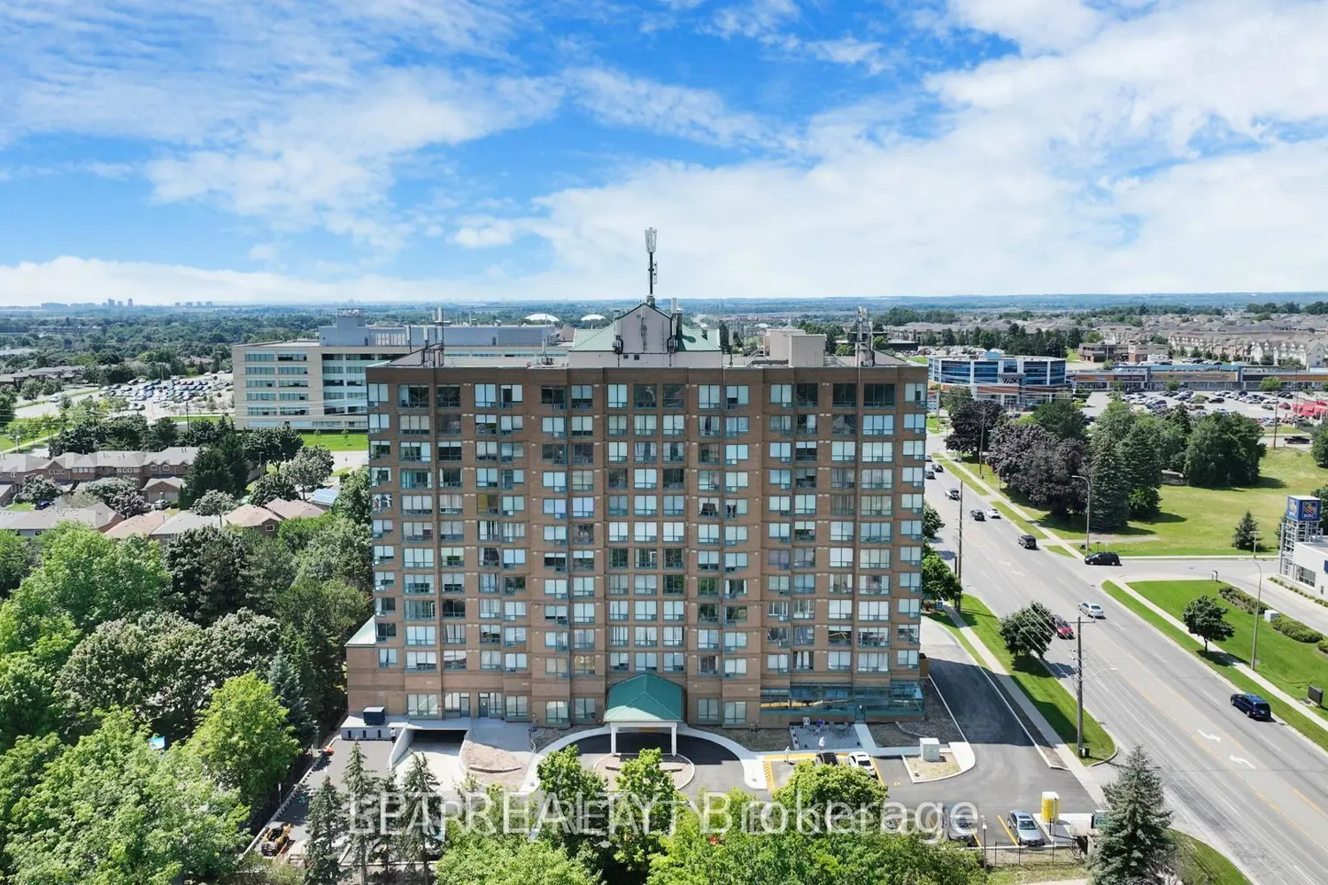 Additional image 4 of 711 Rossland Road 505