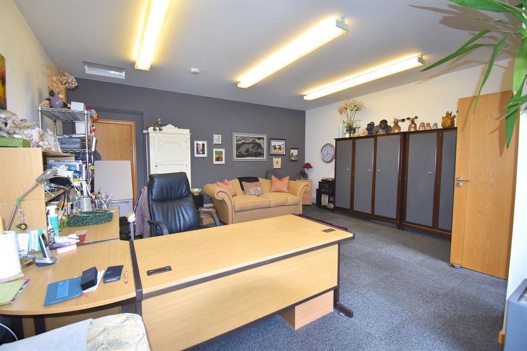 Additional image 4 of 3 bed flat for saleThe Old Co-Op Building, Church Street, Hayfield SK22