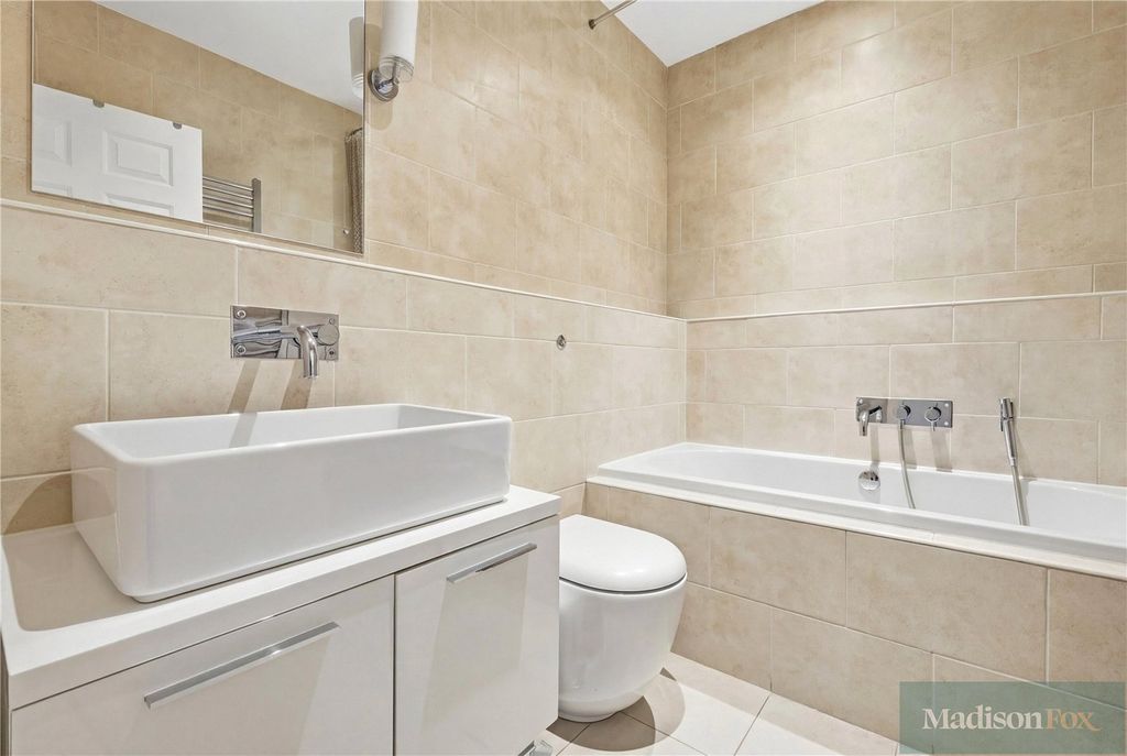 Additional image 23 of 4 bed terraced house for saleRegents Place, Loughton, Essex IG10
