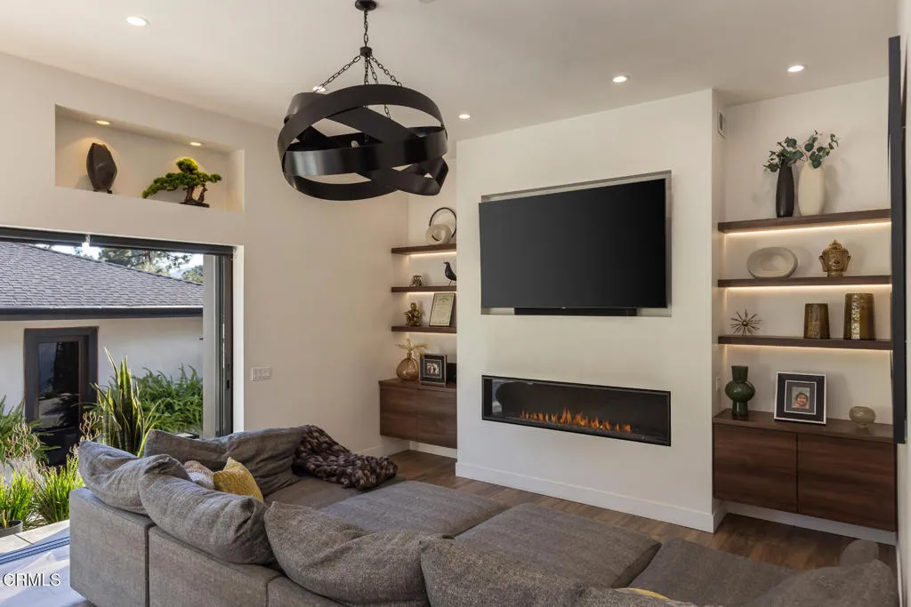 Additional image 13 of 620 Houseman Street, La Canada Flintridge, CA 91011