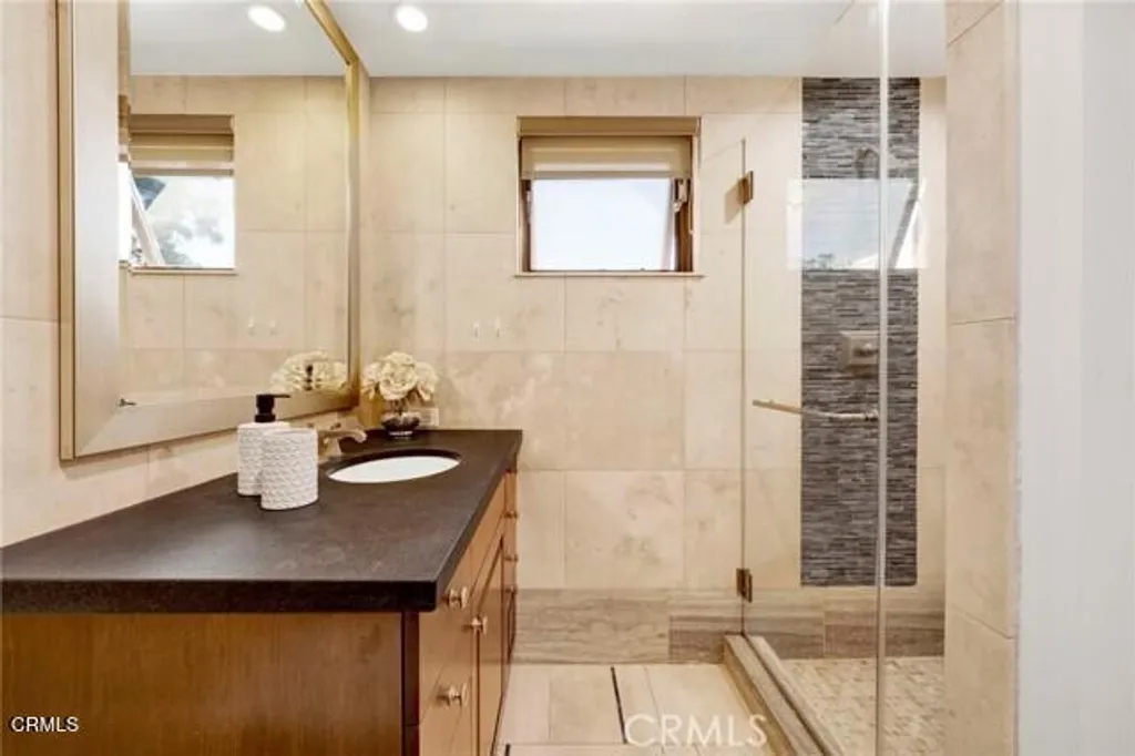 Additional image 14 of 250 S De Lacey Avenue Unit 203A, Pasadena, CA 91105