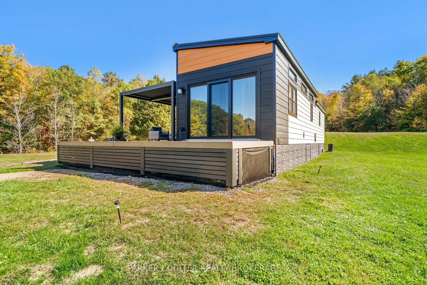 Additional image 10 of 1366 Rosseau Lake Rd 2