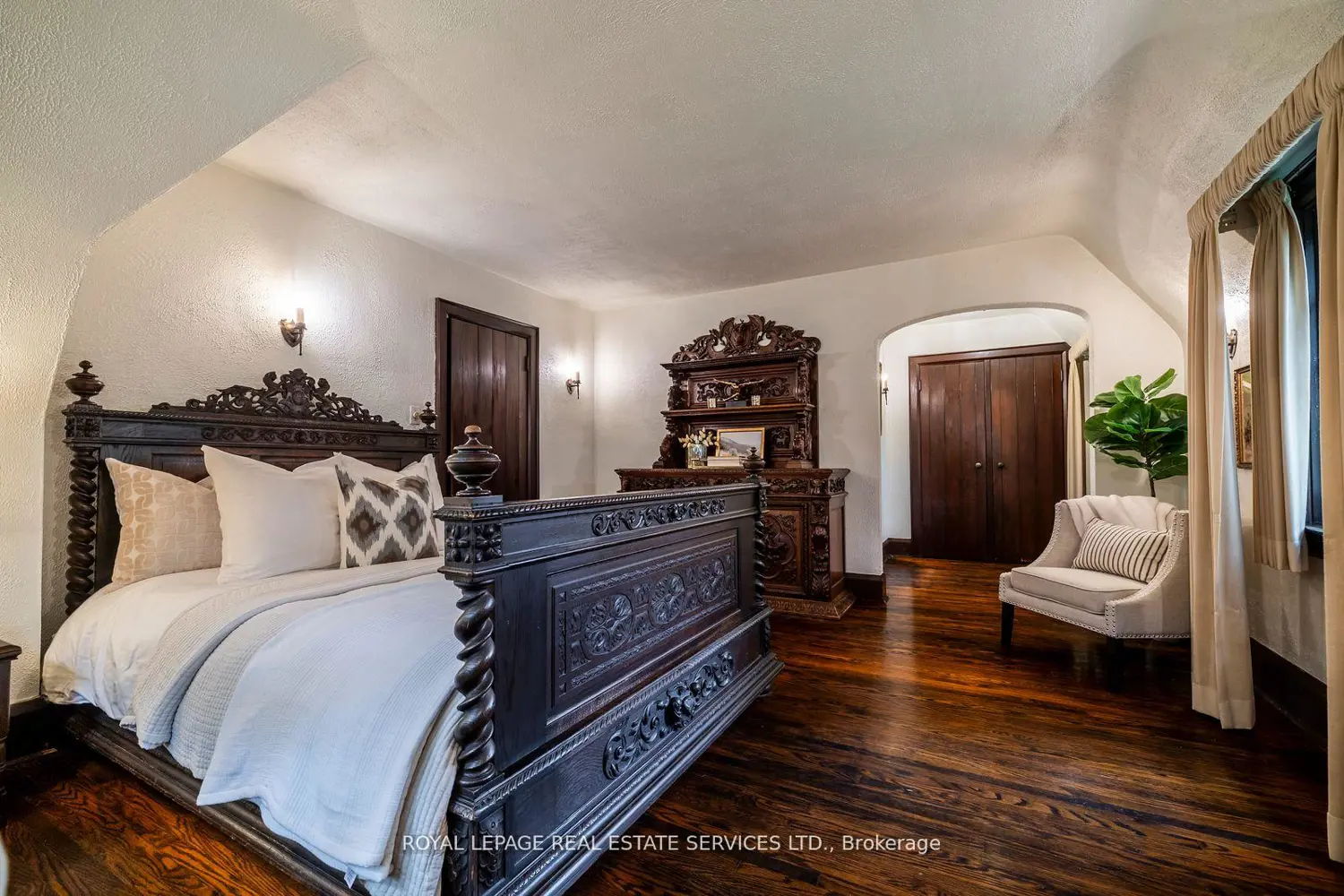 Additional image 13 of 18 Queen Marys Drive