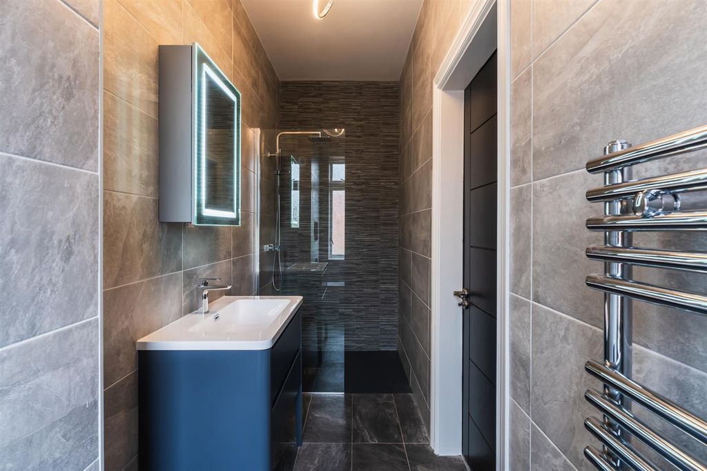 Additional image 40 of 4 bed detached house for sale72 Kiveton Lane, Todwick, Sheffield S26