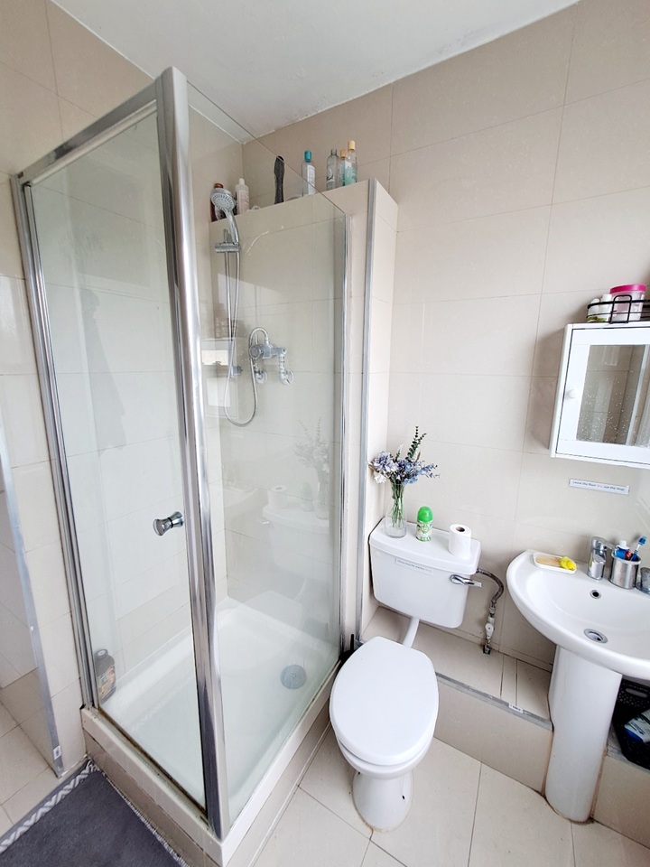 Additional image 7 of Room in a Shared House, Graces Road, SE5, N1 7GU