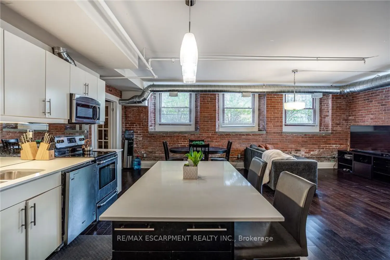 Additional image 4 of 200 Stinson Street 104