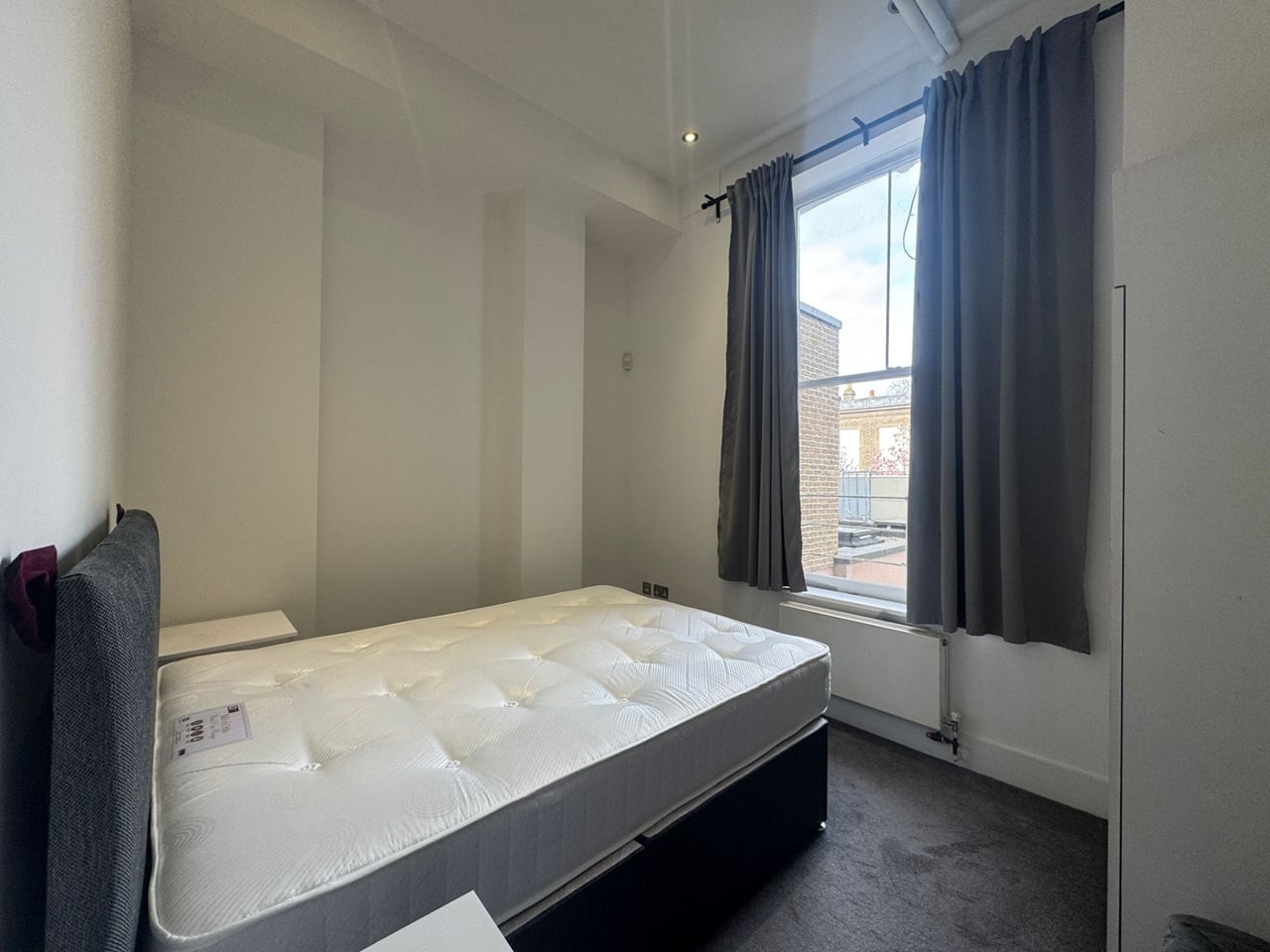 Additional image 5 of 2 Bed Flat, West Cromwell Road, SW5, N1 7GU