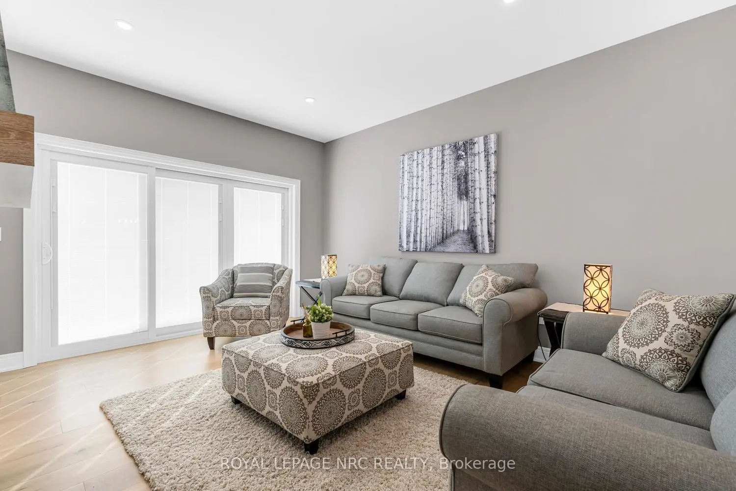 Additional image 3 of 738 Clarence Street