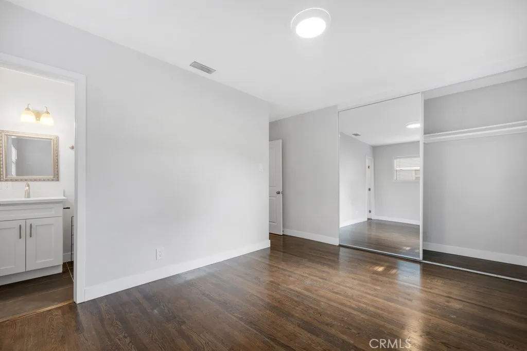 Additional image 24 of 18350 Lorne St, Reseda, CA 91335