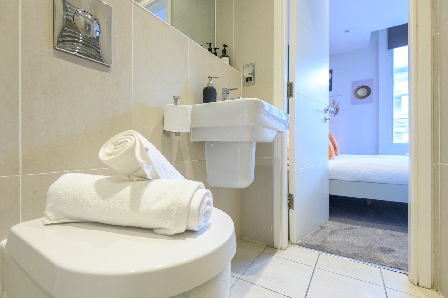 Additional image 10 of 2 Bed Flat, Bedford Chambers, LS1, LS1 5PZ