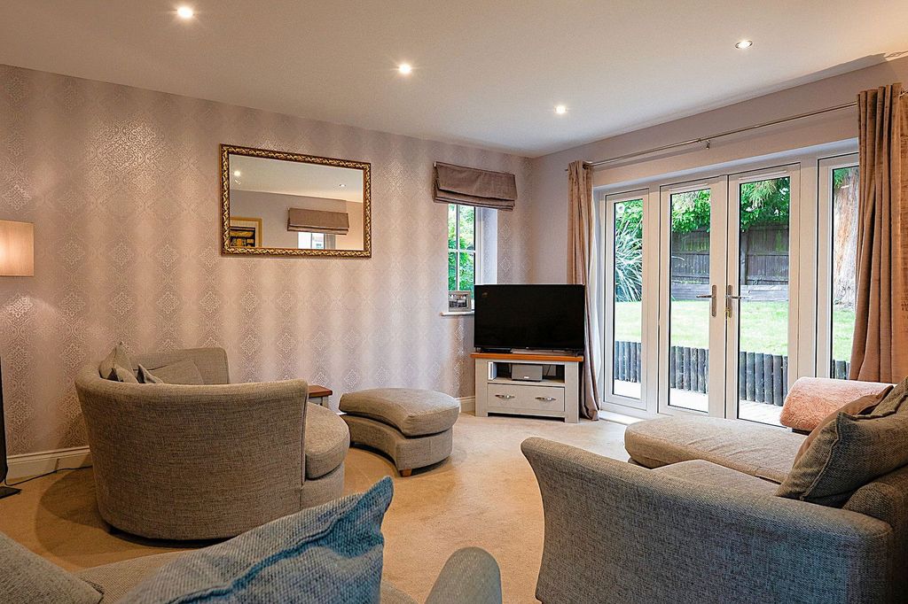 Additional image 10 of 4 bed detached house for saleDerwen Fawr Road, Sketty, Swansea SA2