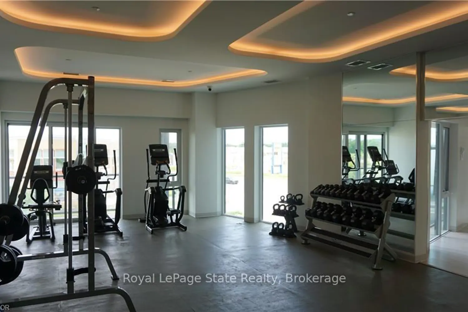 Additional image 5 of 3200 Dakota Common B705