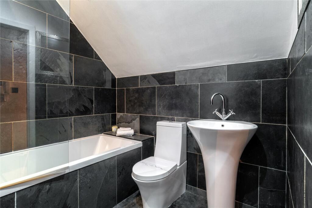 Additional image 11 of Flat 5 'Hamewith', 92 Queens Road, Aberdeen, AB15