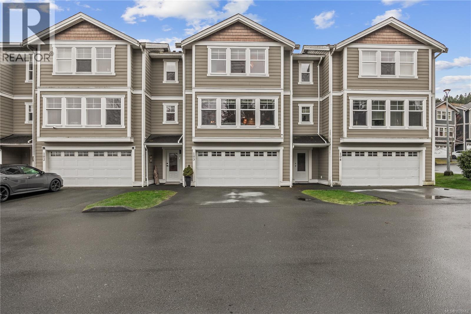 103 701 Hilchey Rd
