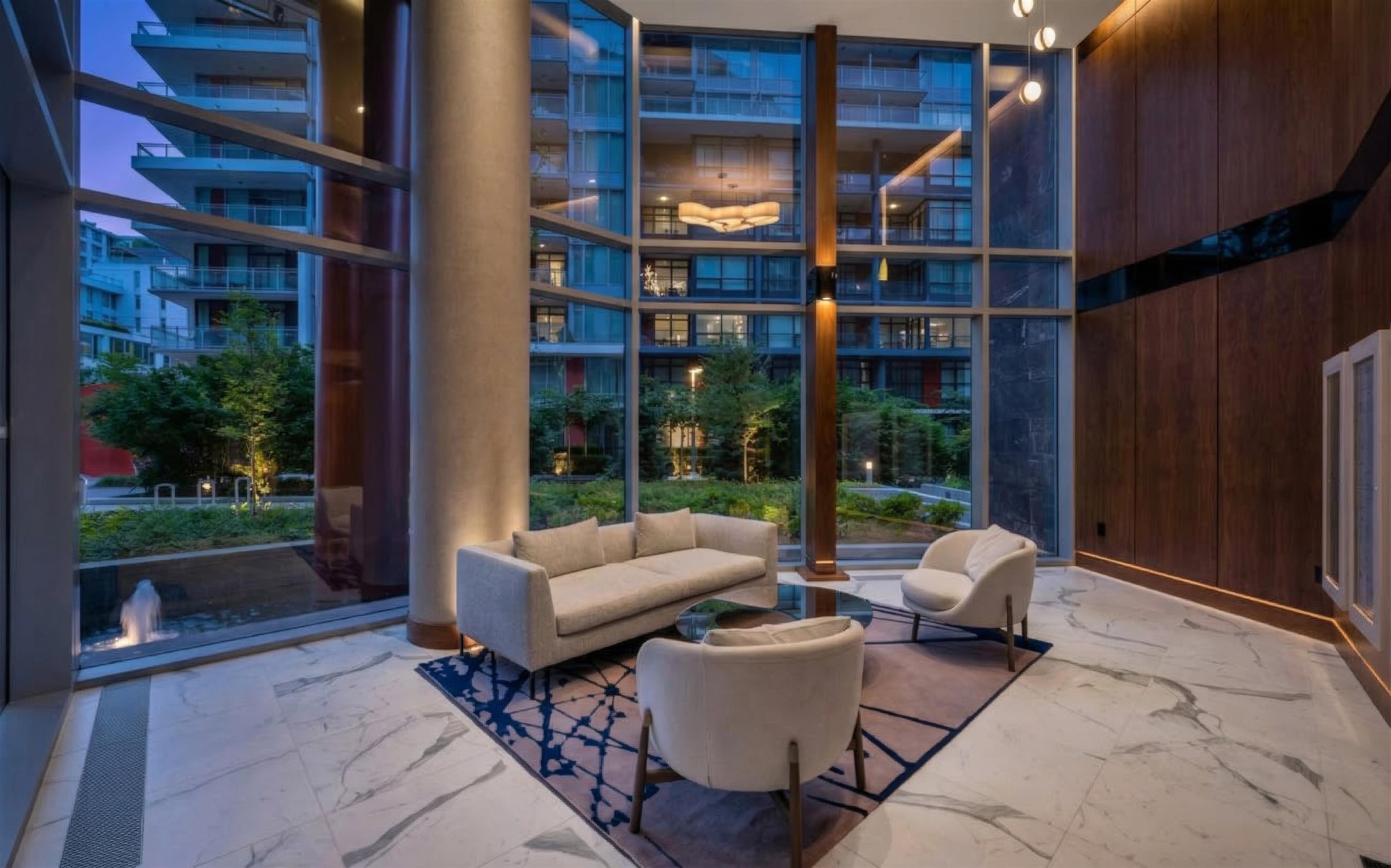 1082-8608 Hazelbridge Way, Richmond, BC, V6X 0W2