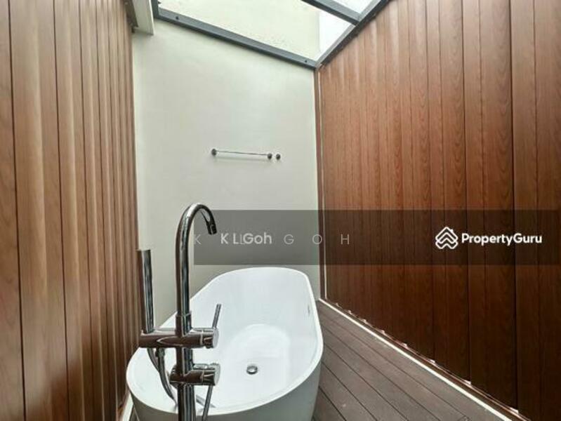 Additional image 9 of Bedok, Tanan Merah