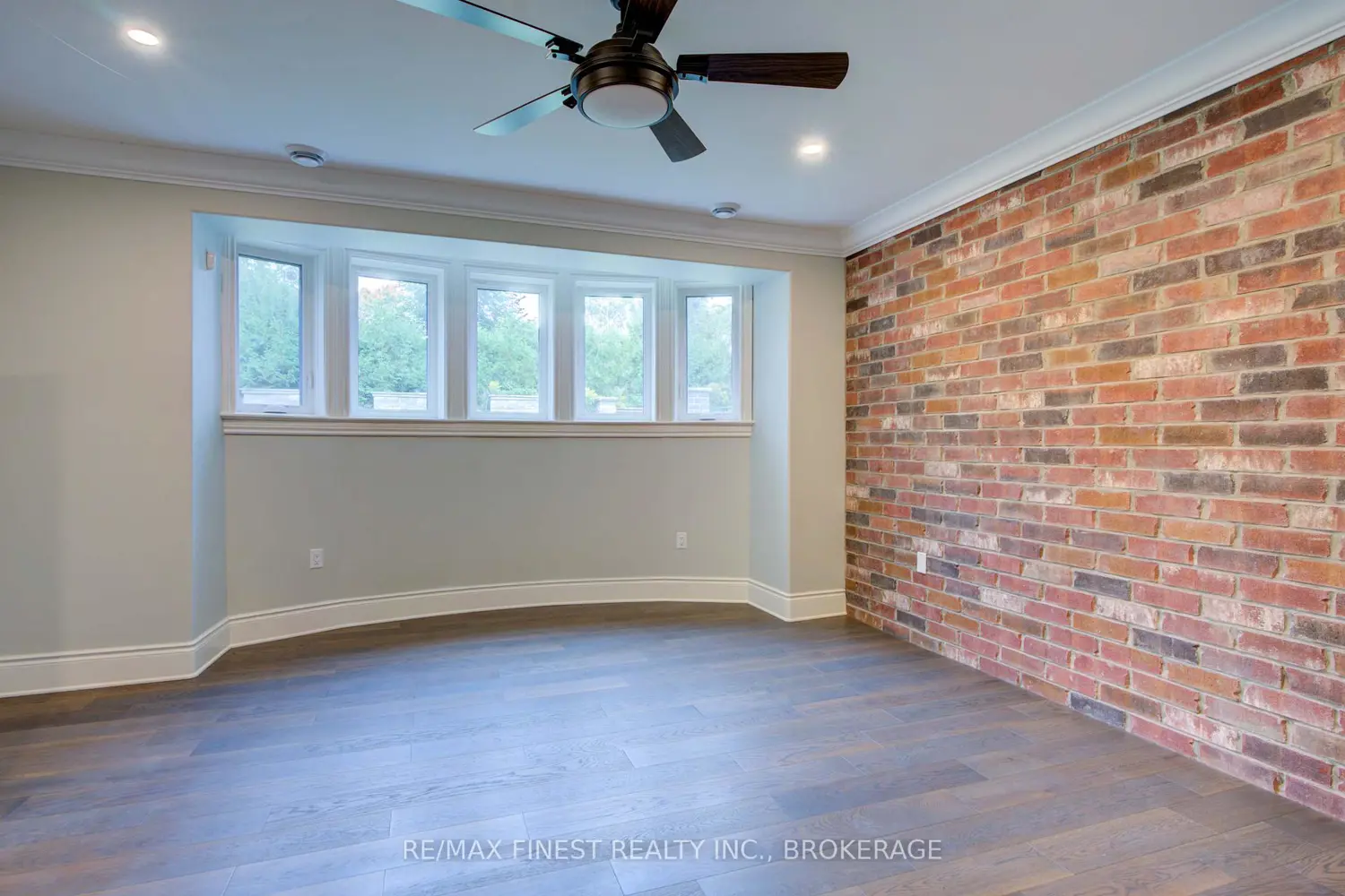 Additional image 18 of 43 Crerar Boulevard