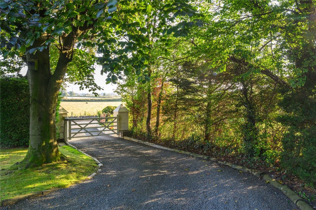 Additional image 33 of 6 bed detached house for saleWoodend, Craigmill, Stirling FK9