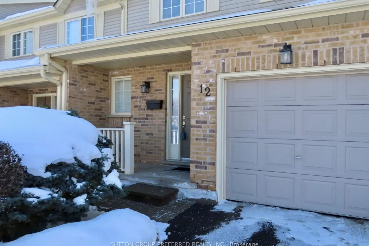 1015 Farnham Road 12 photo 2