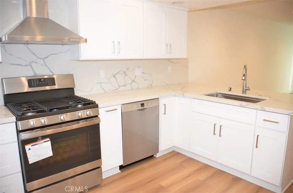 Additional image 14 of 64 Oak Tree Lane, Irvine, CA 92612