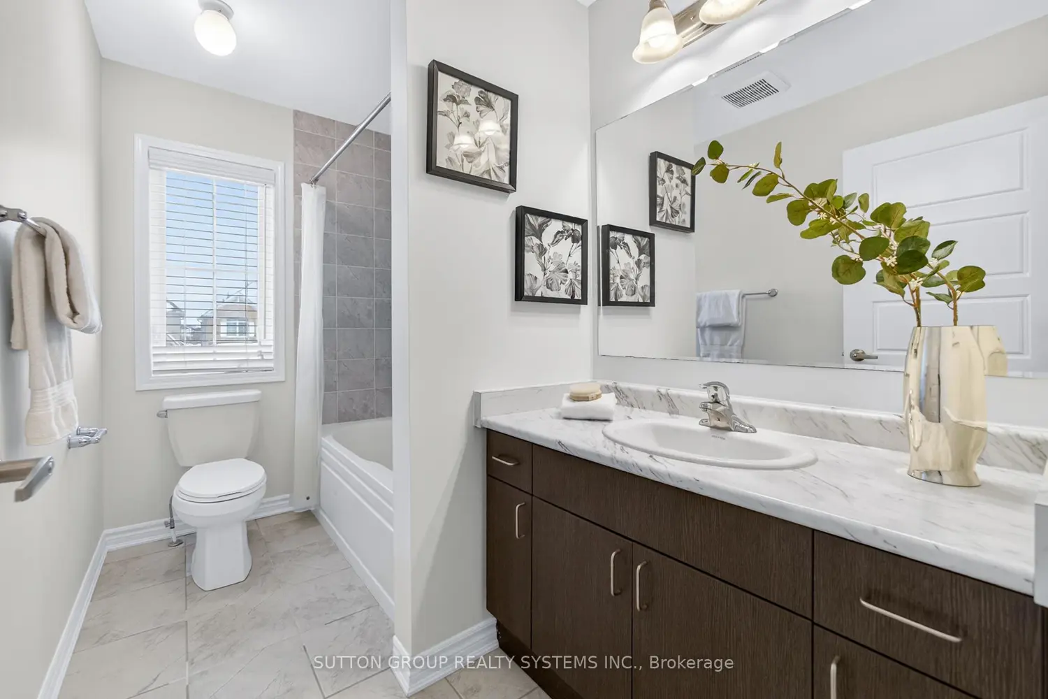 Additional image 12 of 693 Doon South Drive