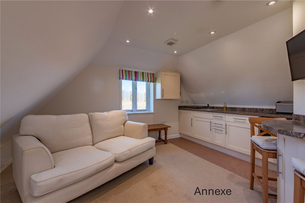 Additional image 20 of 5 bed equestrian for saleMarsh Lane, Curridge, Thatcham, Berkshire RG18