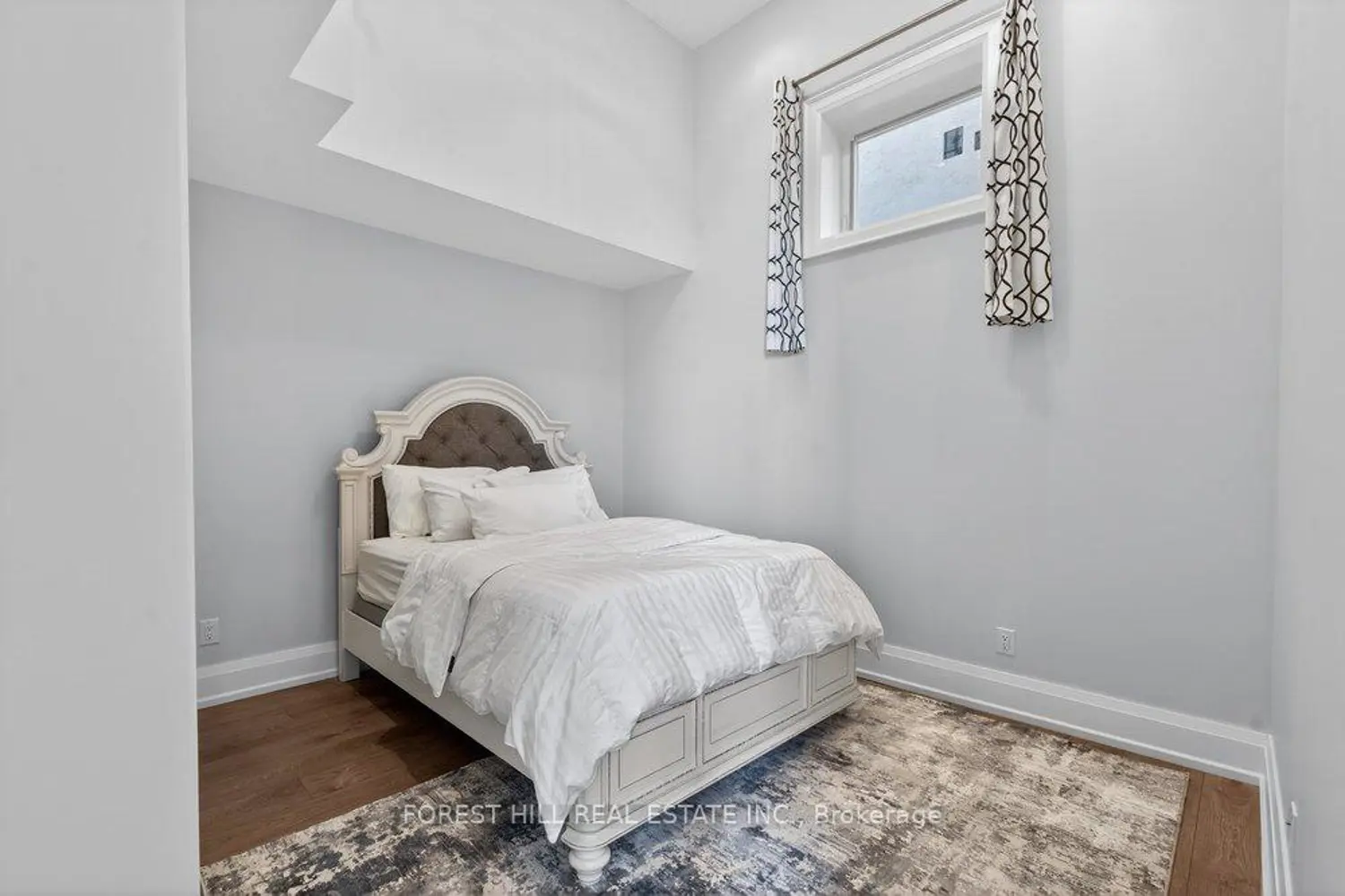 Additional image 17 of 210 Willowdale Avenue