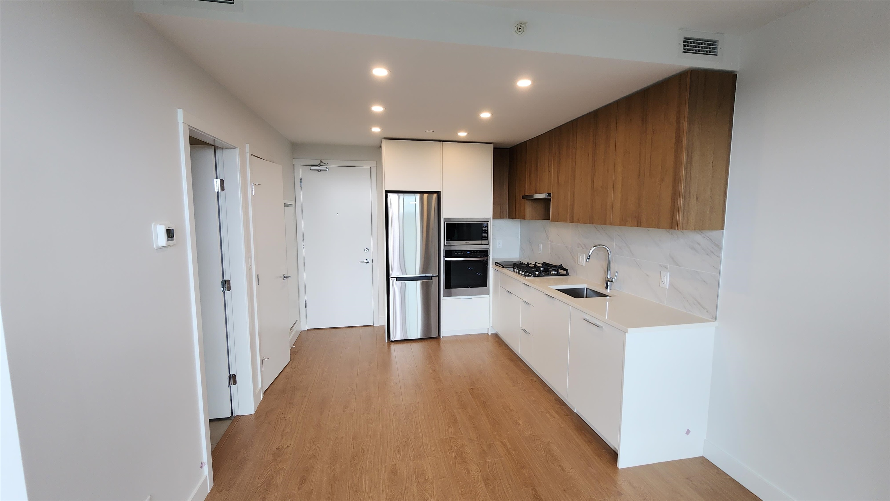 Additional image 5 of 1006-13359 Old Yale Road, Surrey, BC, V3T 0S4