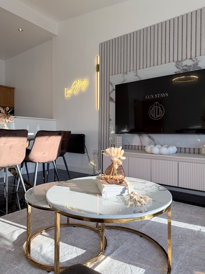 Additional image 4 of 2 Bed Penthouse, Broderick Court, LS1, N1 7GU