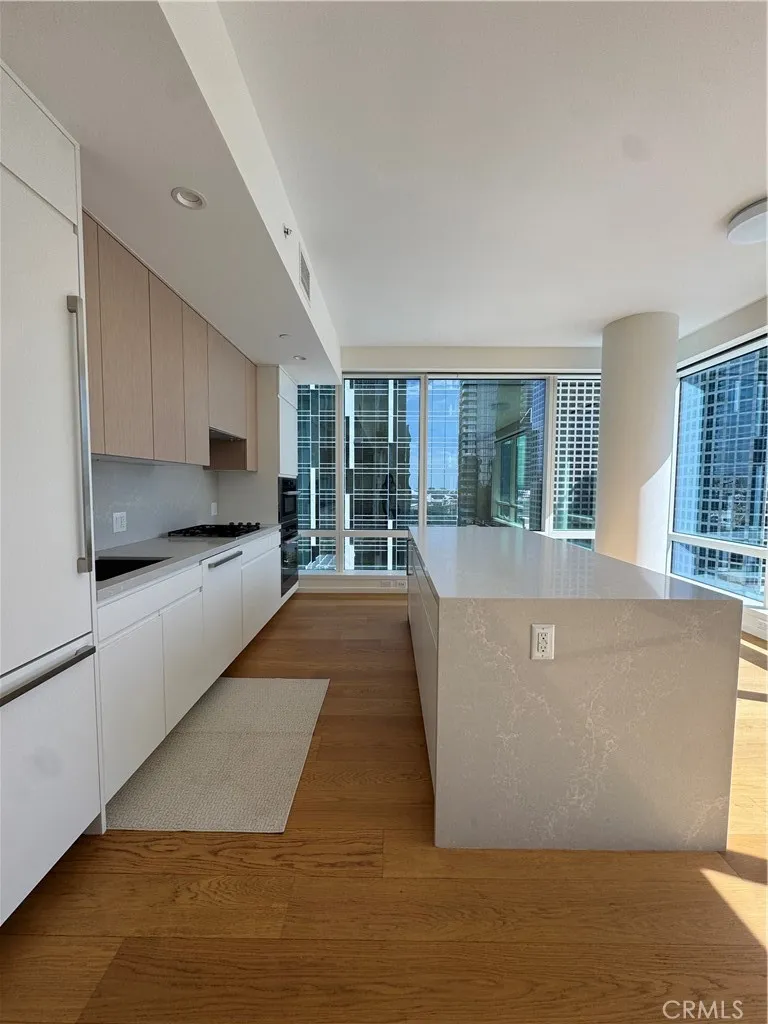 Additional image 24 of 877 Francisco, Los Angeles, CA 90017