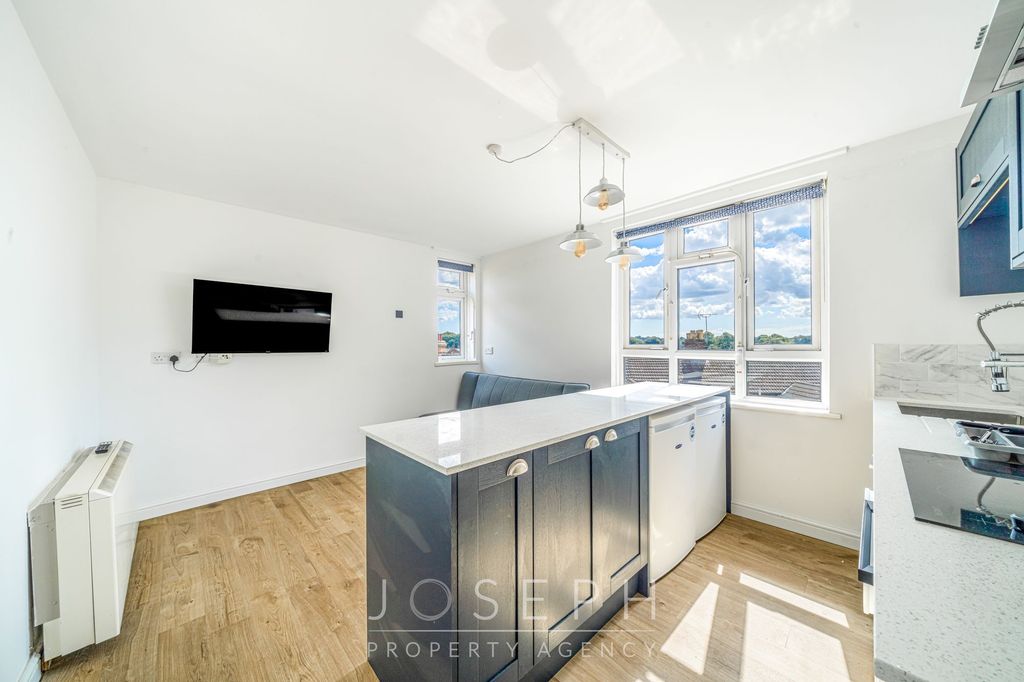 Additional image 8 of 26 bed property for saleLacey Street, Ipswich IP4
