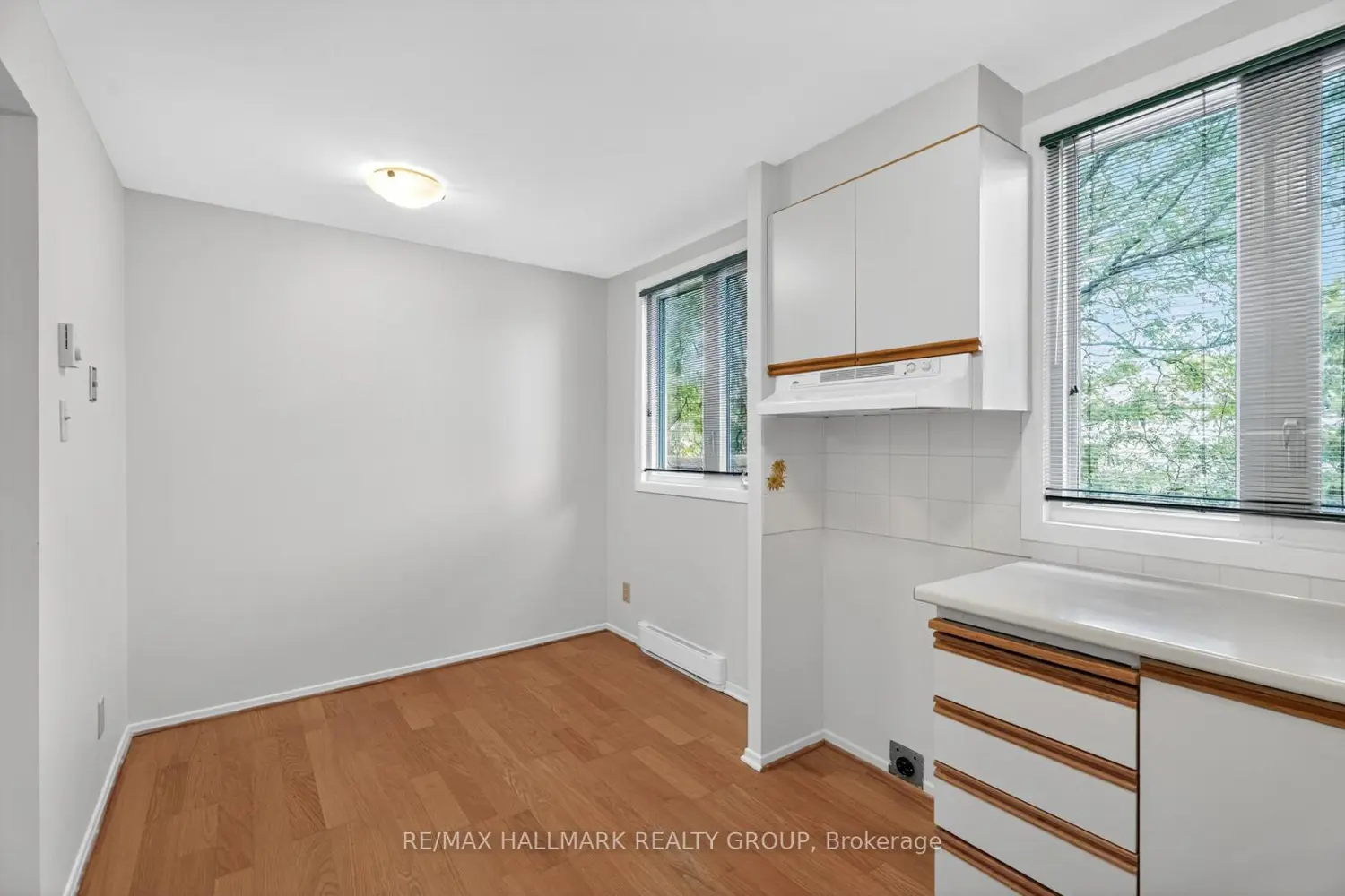 Additional image 8 of 6746 Jeanne Darc Boulevard B