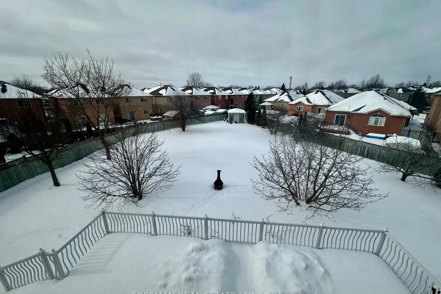 1 Humber Forest Court photo 3
