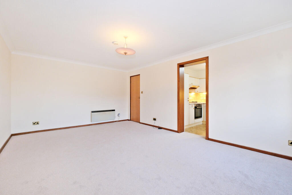 Additional image 2 of 12 Craigieburn Park, The West End, Aberdeen, AB15