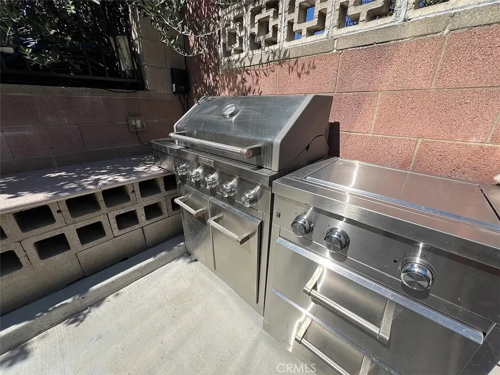 Additional image 33 of 9711 Hayvenhurst Ave, Northridge, CA 91343