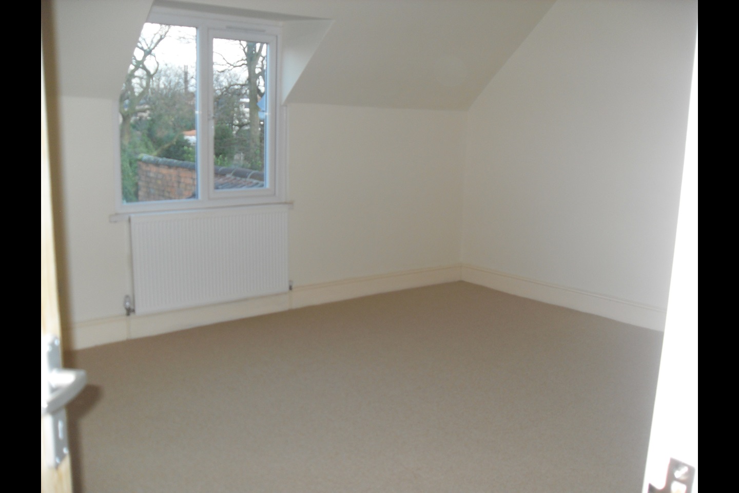 Additional image 7 of 5 Bed Terraced House, Highbury Road, B14, N1 7GU