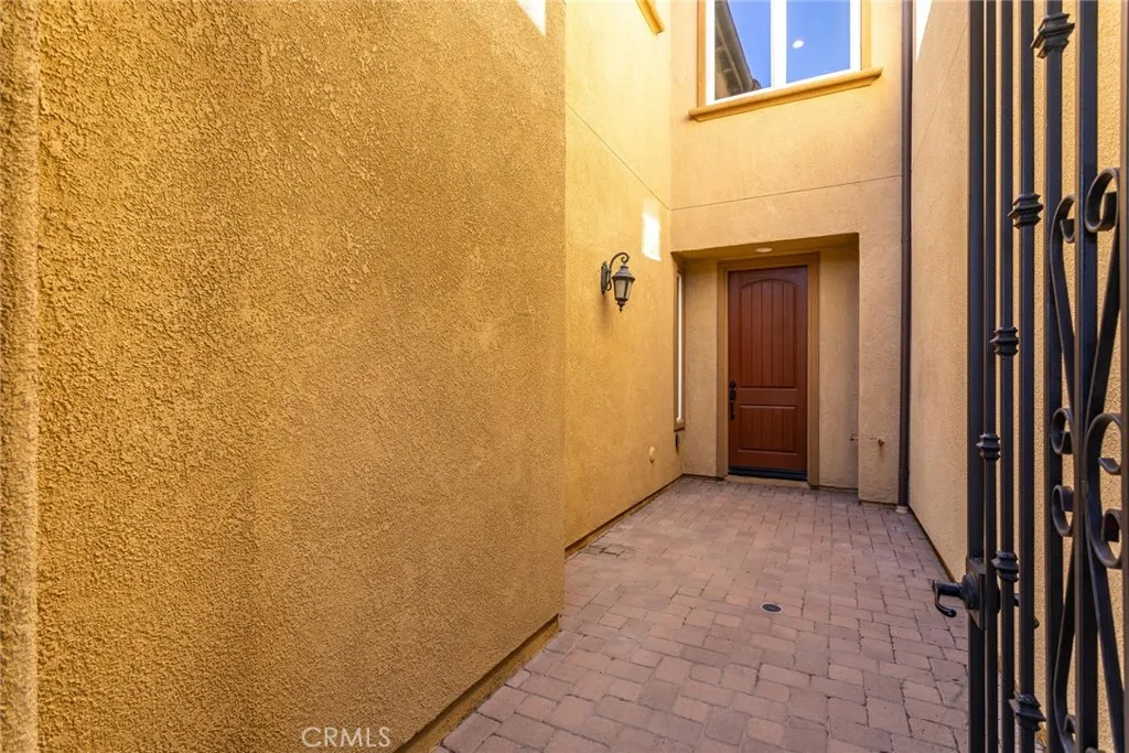Additional image 4 of 11232 Paseo Del Cielo Unit 120, Porter Ranch, CA 91326