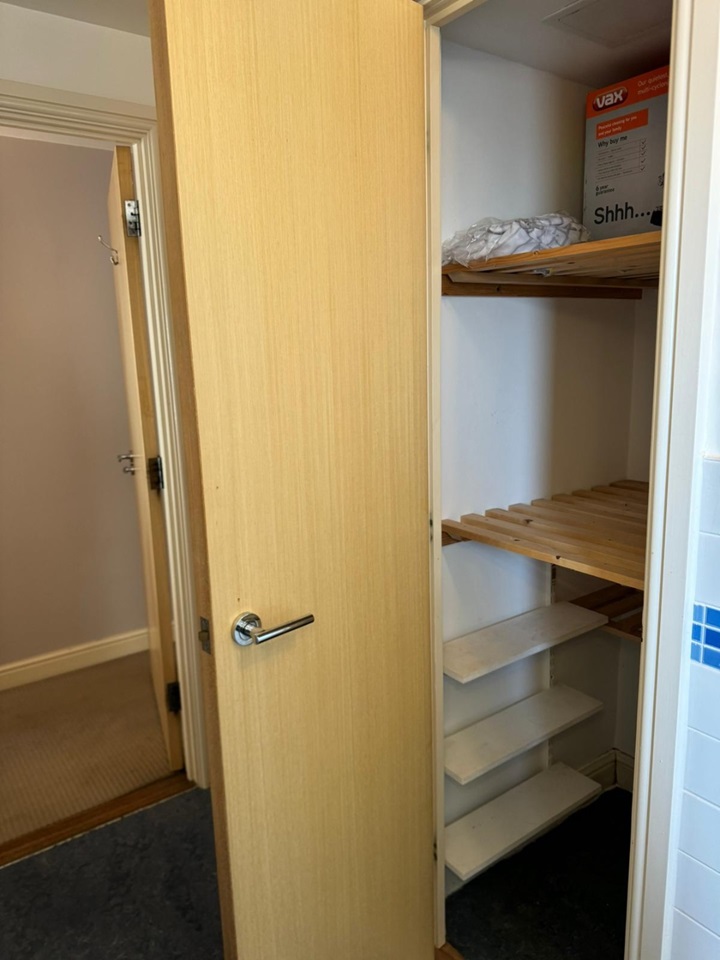 Additional image 11 of 2 Bed Flat, Eugenia Road, SE16, N1 7GU