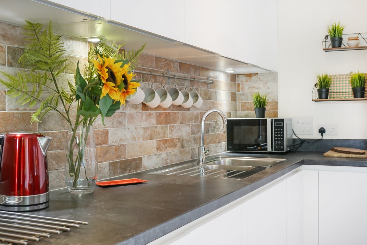 Additional image 8 of 2 Bed Flat, Barrington Road, SW9, N1 7GU