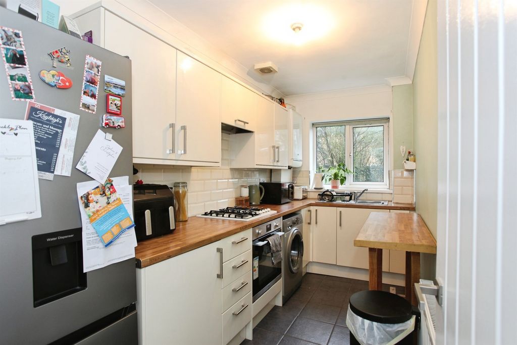 Additional image 5 of 1 bed flat for saleNavigation Street, Trethomas, Caerphilly CF83