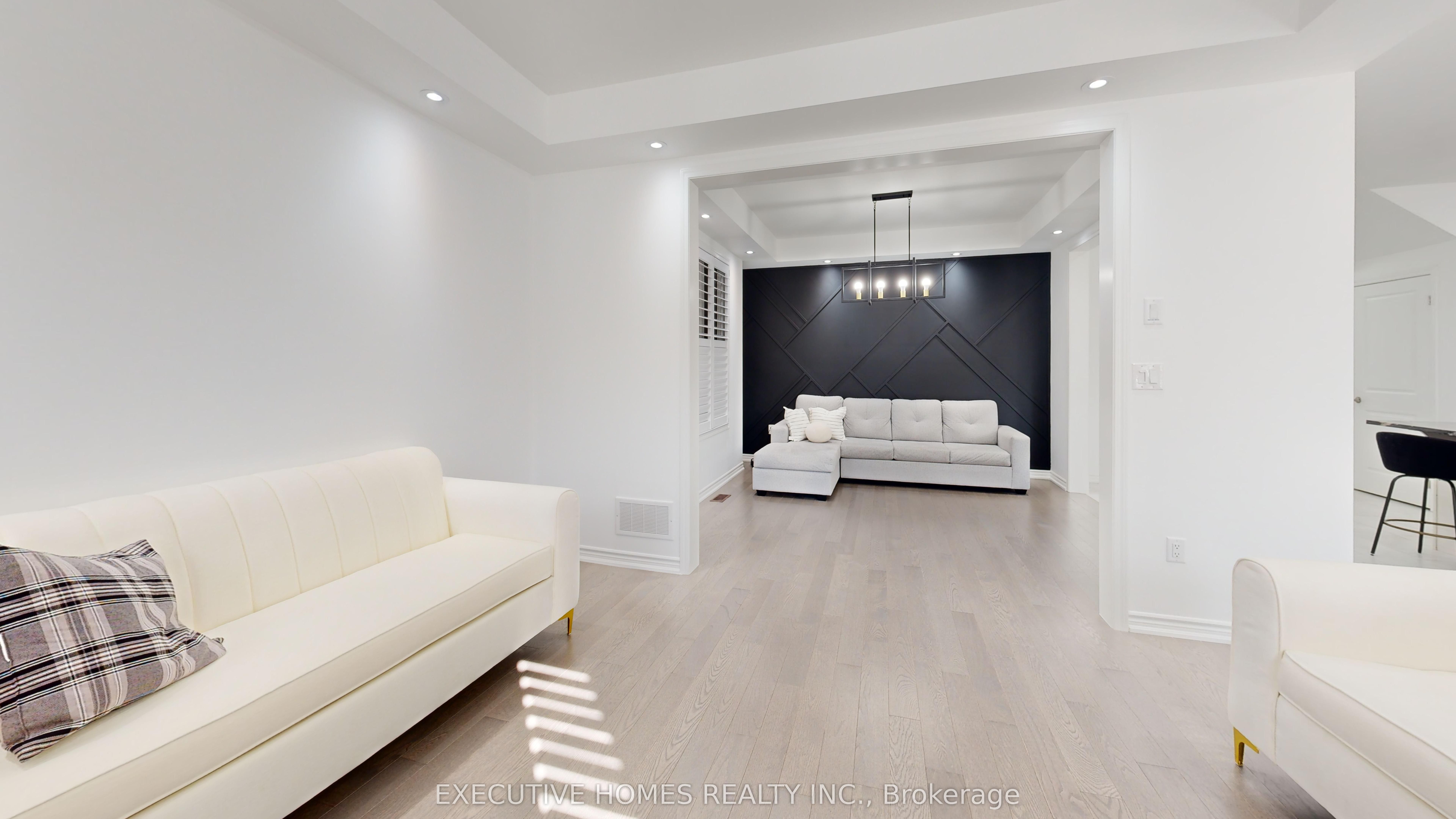 Additional image 4 of 2885 Foxden Square, Pickering, ON, L1X 0N9